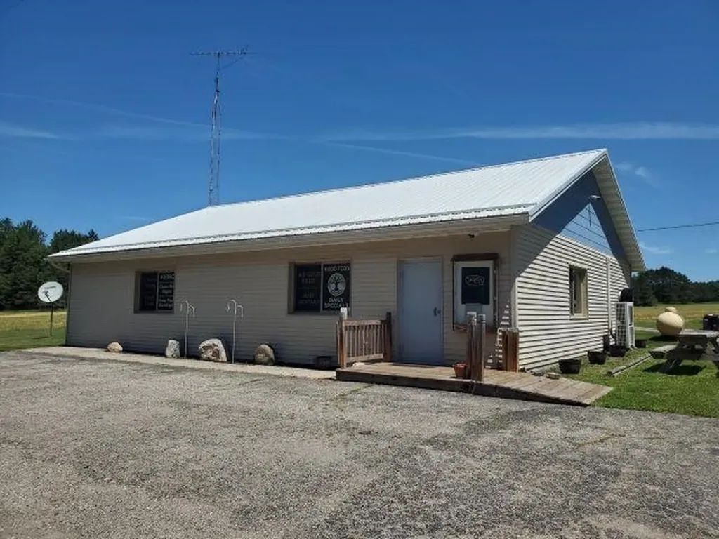 5827 S M-76 Horton Township MI 48610