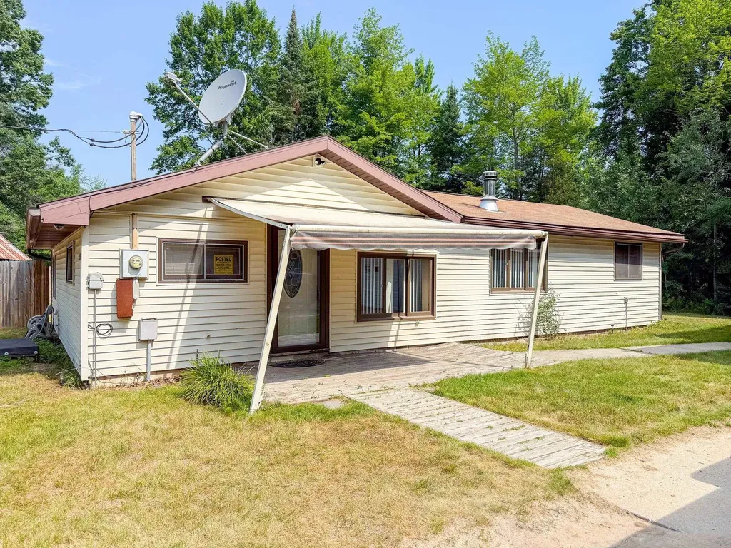 9230 Monroe Road Freeman Township MI 48632