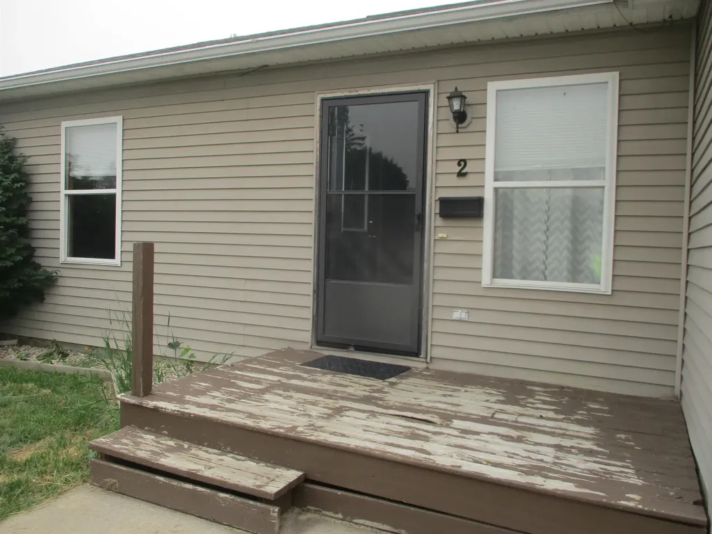 254 N Burgess Street West Branch Township MI 48661