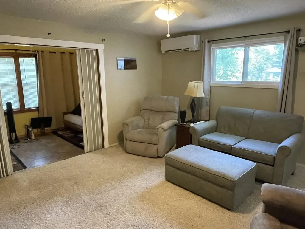 330 N Henderson Lake Drive Hill Township MI 48635