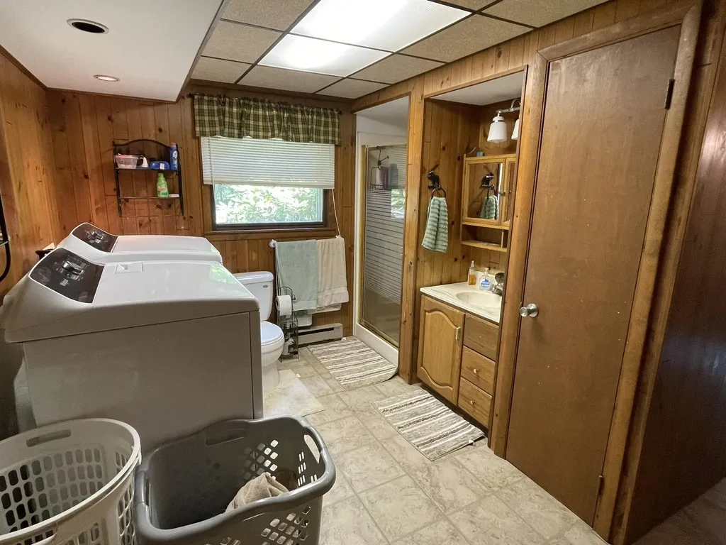 330 N Henderson Lake Drive Hill Township MI 48635