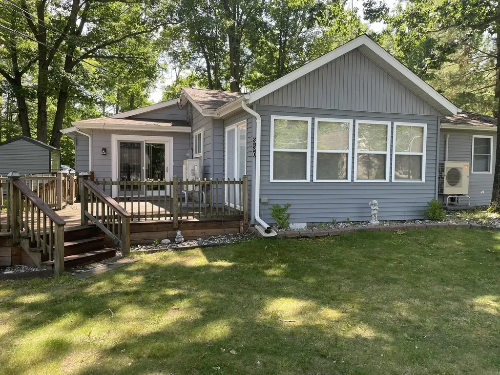 330 N Henderson Lake Drive Hill Township MI 48635