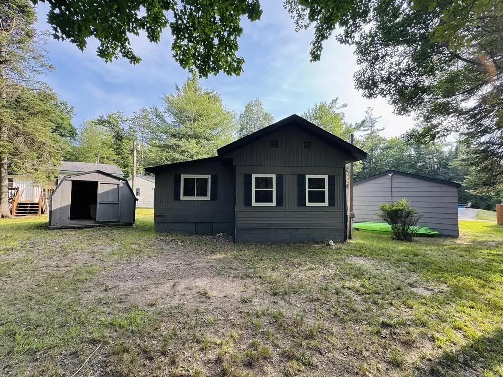 9665 Red Fox Court Richfield Township MI 48656