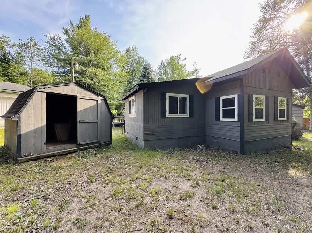 9665 Red Fox Court Richfield Township MI 48656