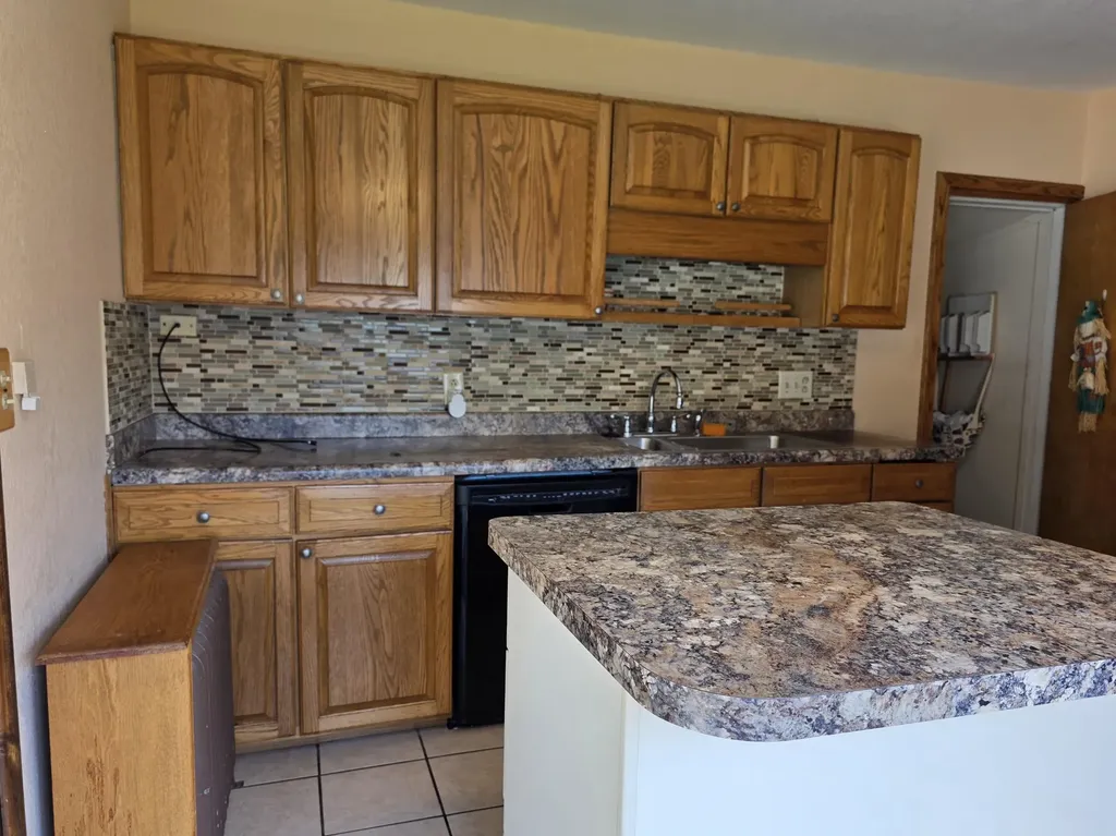 702 W Washington Unknown City MI 48730
