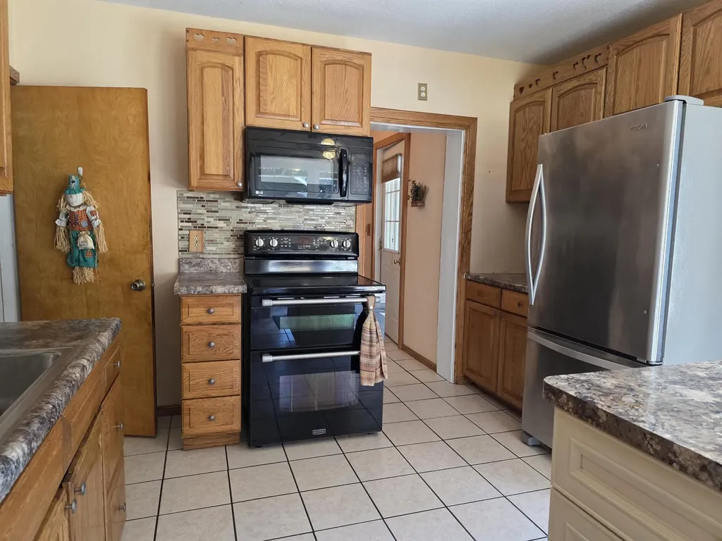 702 W Washington Unknown City MI 48730