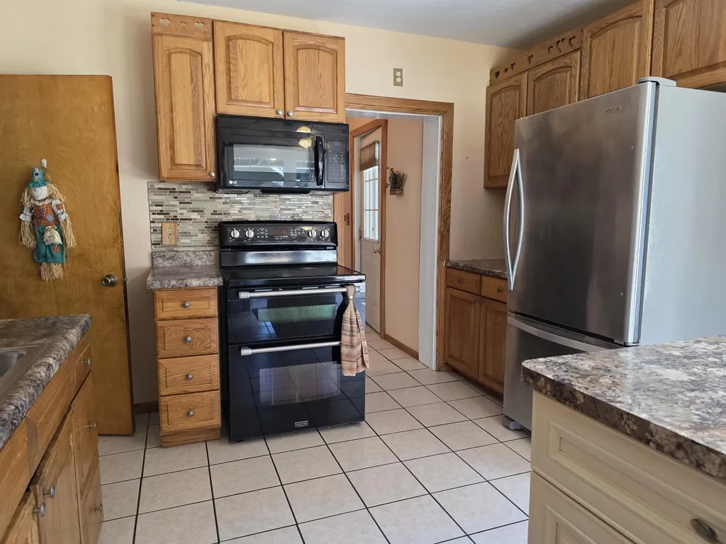 702 W Washington Unknown City MI 48730