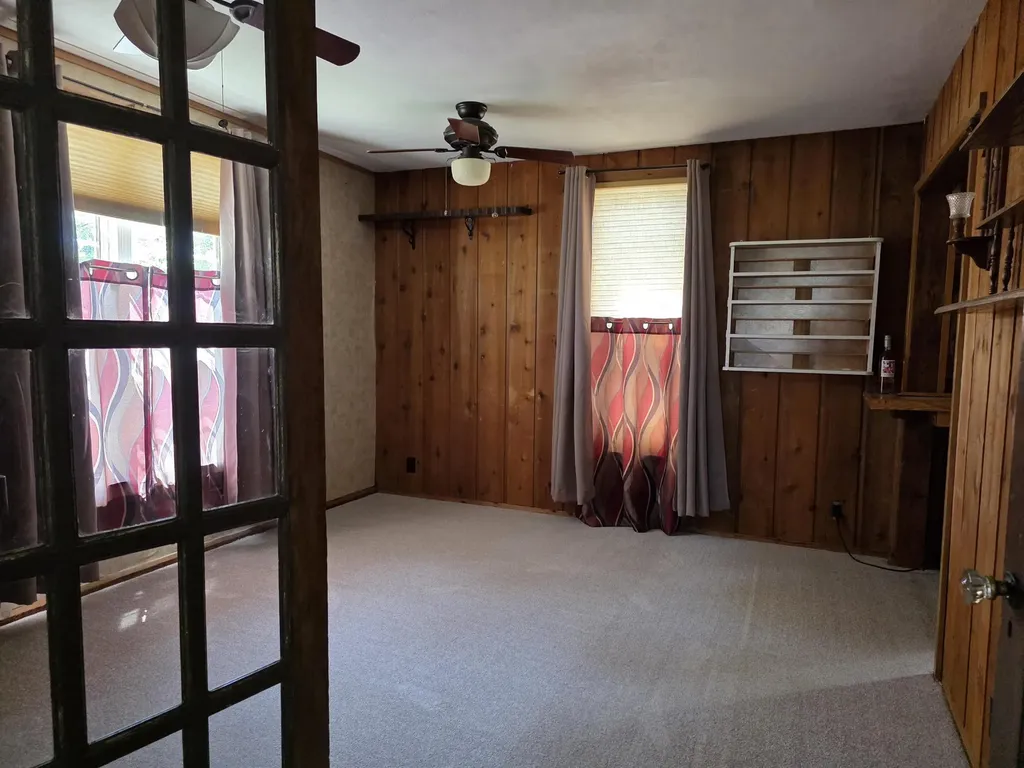 702 W Washington Unknown City MI 48730