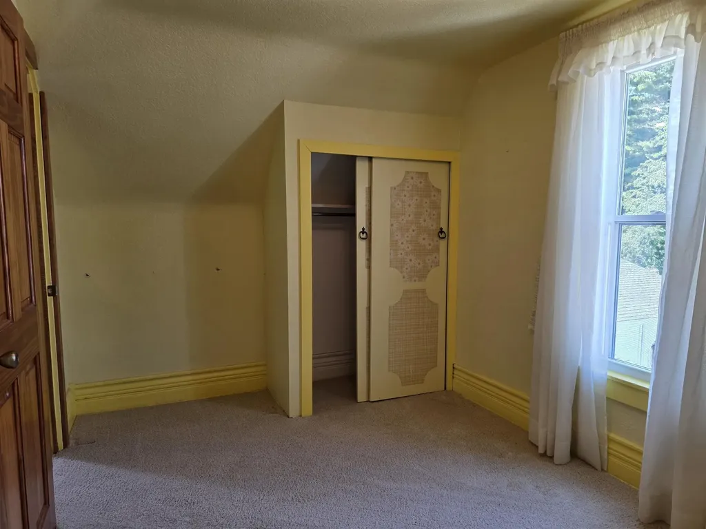 702 W Washington Unknown City MI 48730