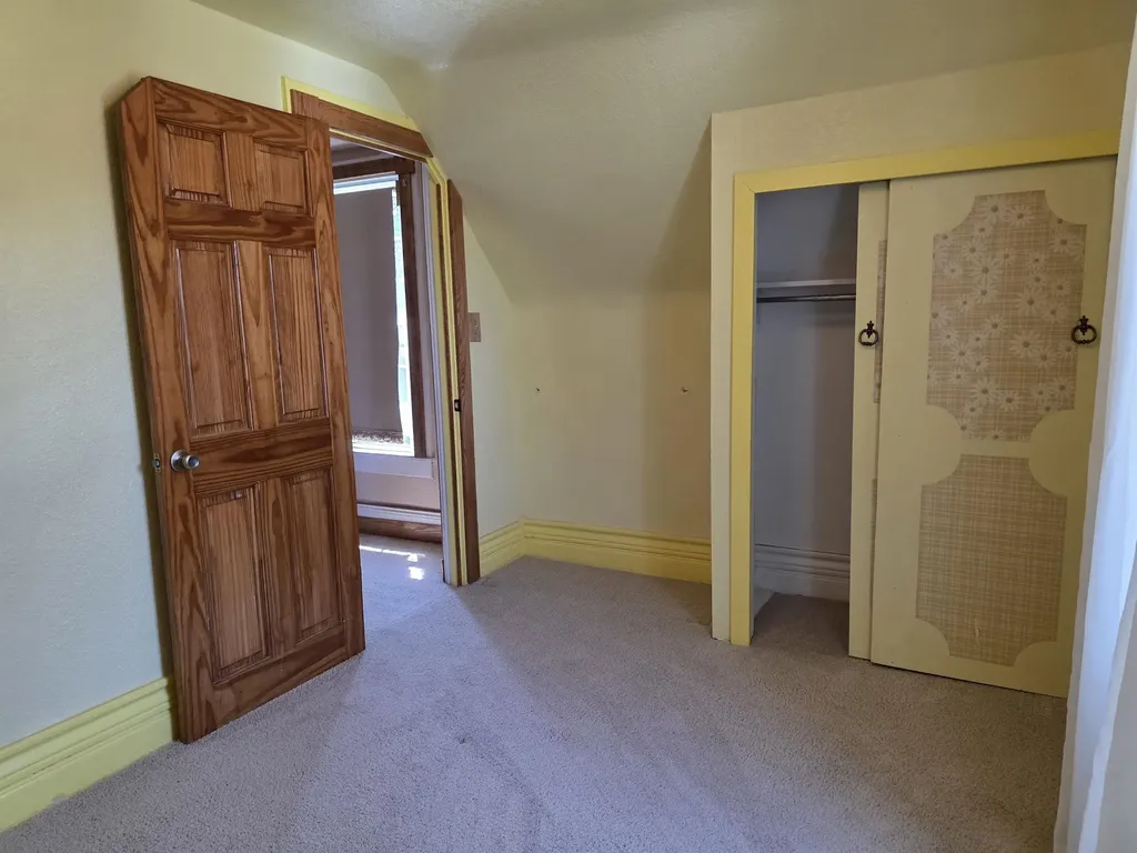 702 W Washington Unknown City MI 48730