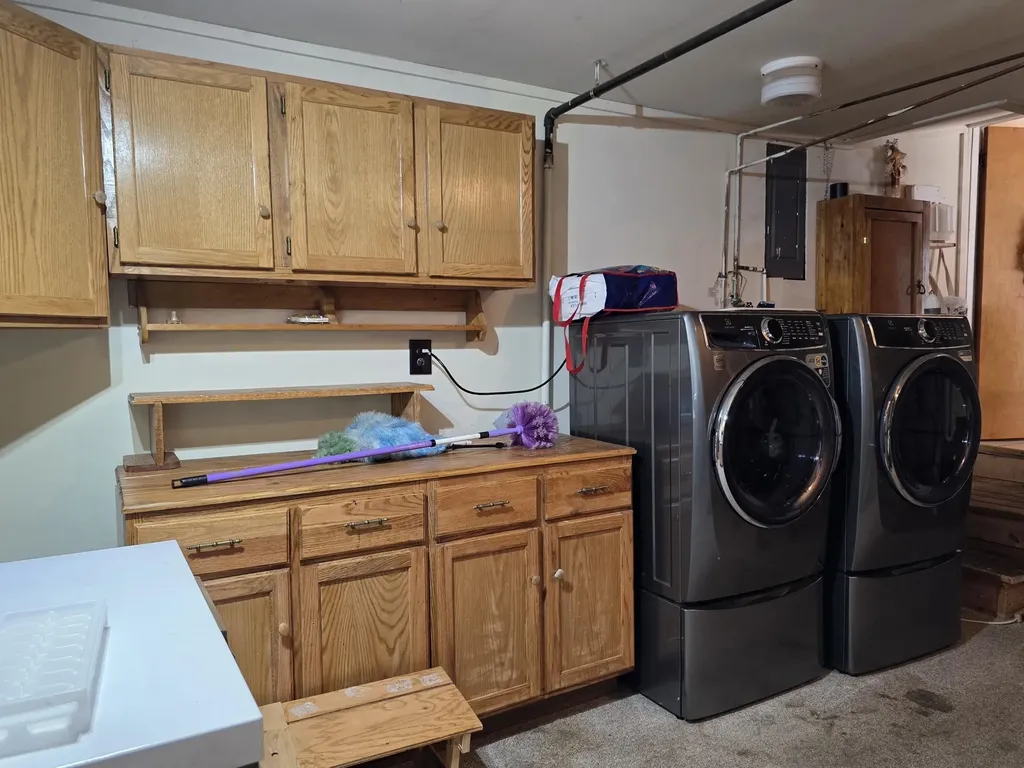 702 W Washington Unknown City MI 48730
