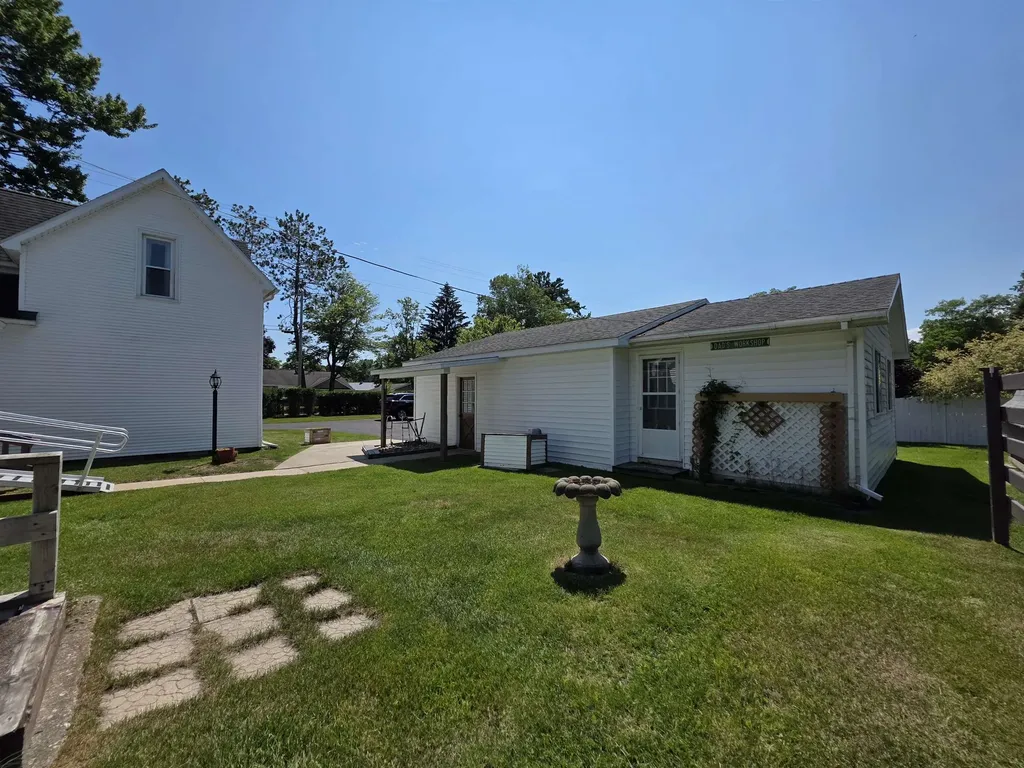 702 W Washington Unknown City MI 48730