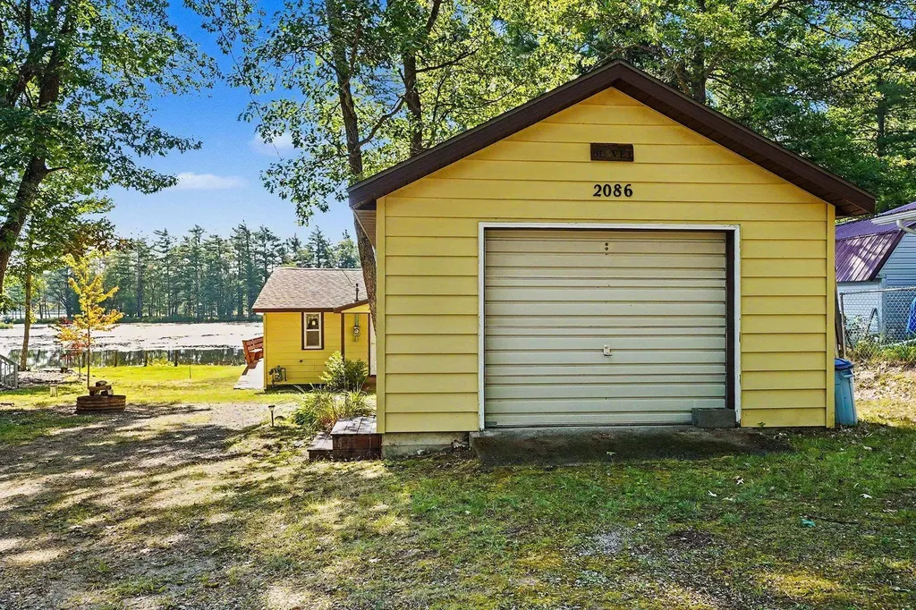 2086 Timber Trail Plainfield Township MI 48748
