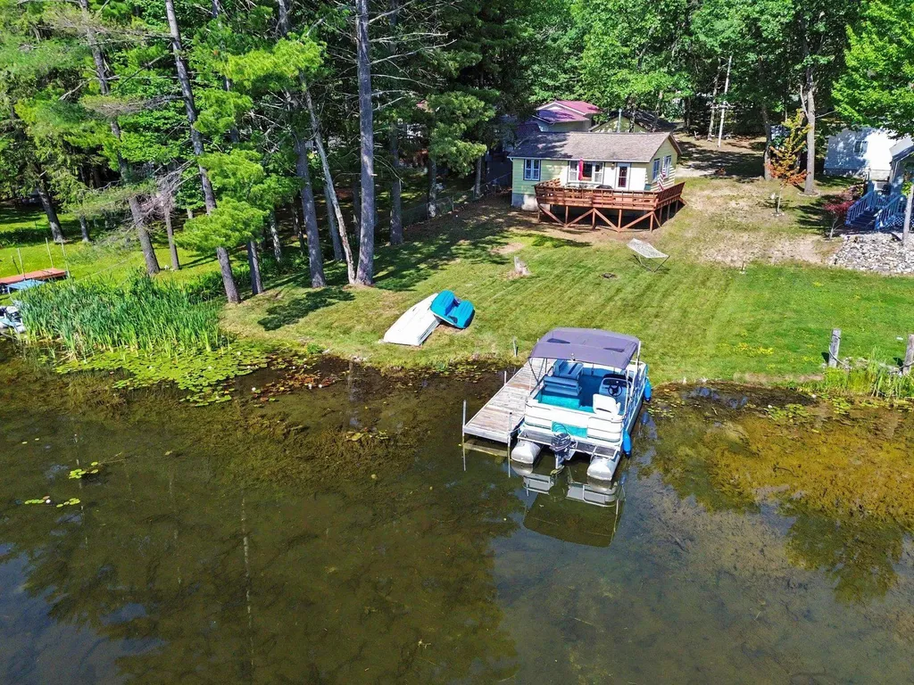 2086 Timber Trail Plainfield Township MI 48748