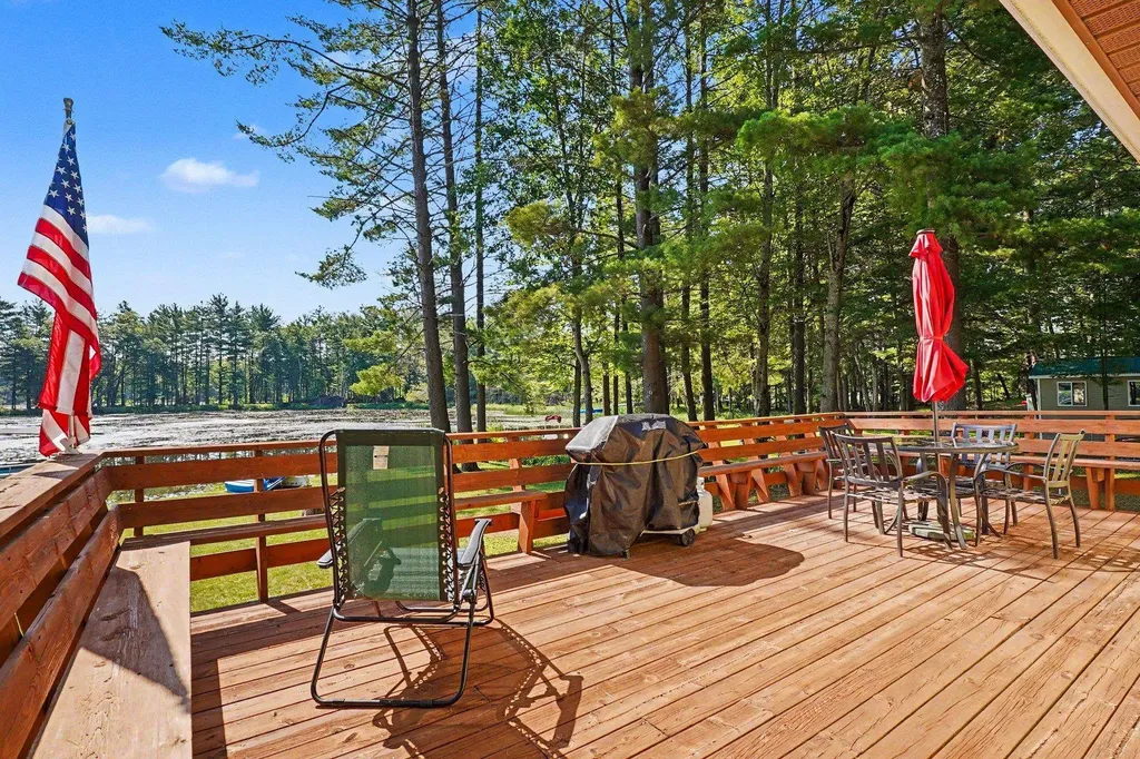 2086 Timber Trail Plainfield Township MI 48748