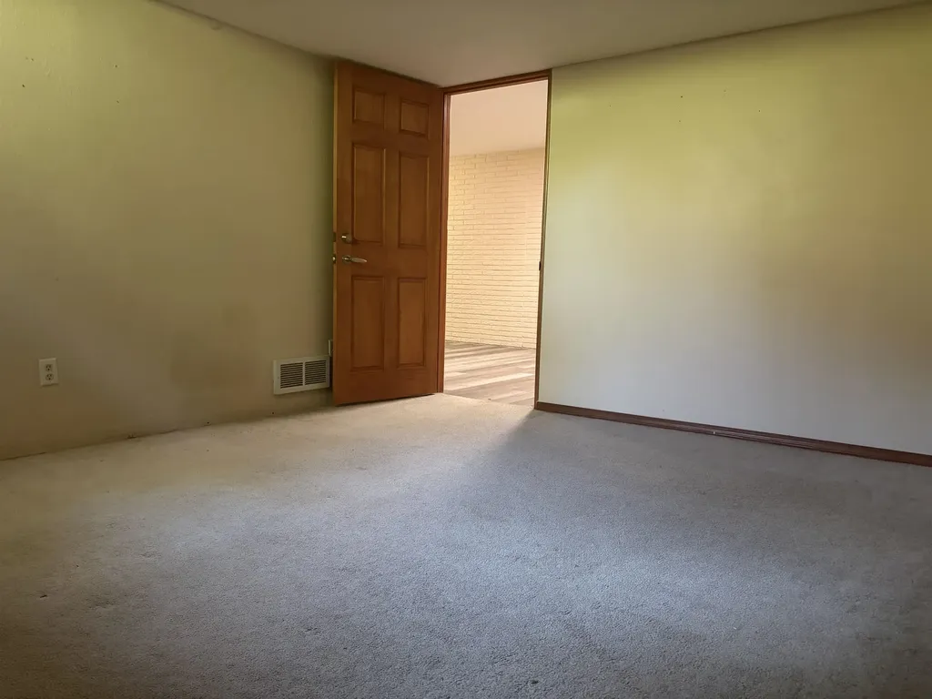 4502 Wild Pine Court South Midland City MI 48642