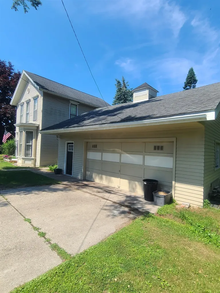 2410 S State Street Greenbush Township MI 48738