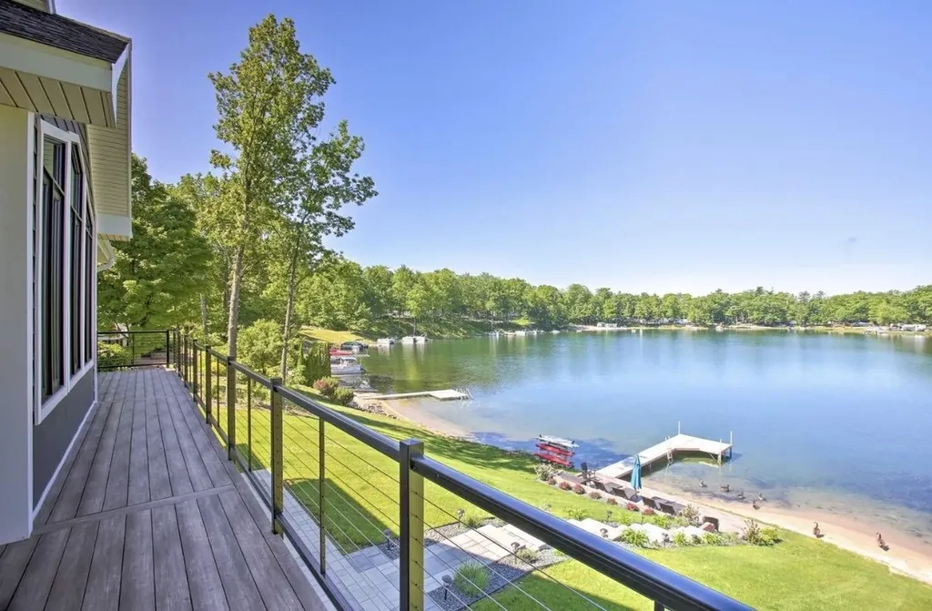 4790 S Sunset Ski Cove Blair Township MI 49685