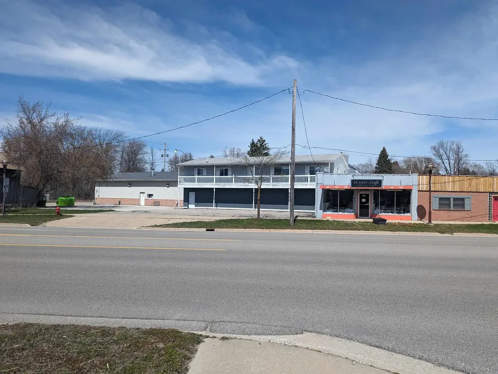 108 N Mackinaw Road Au Gres Township MI 48703