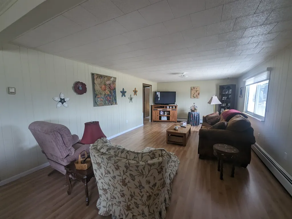 211 E Huron Road Au Gres Township MI 48703