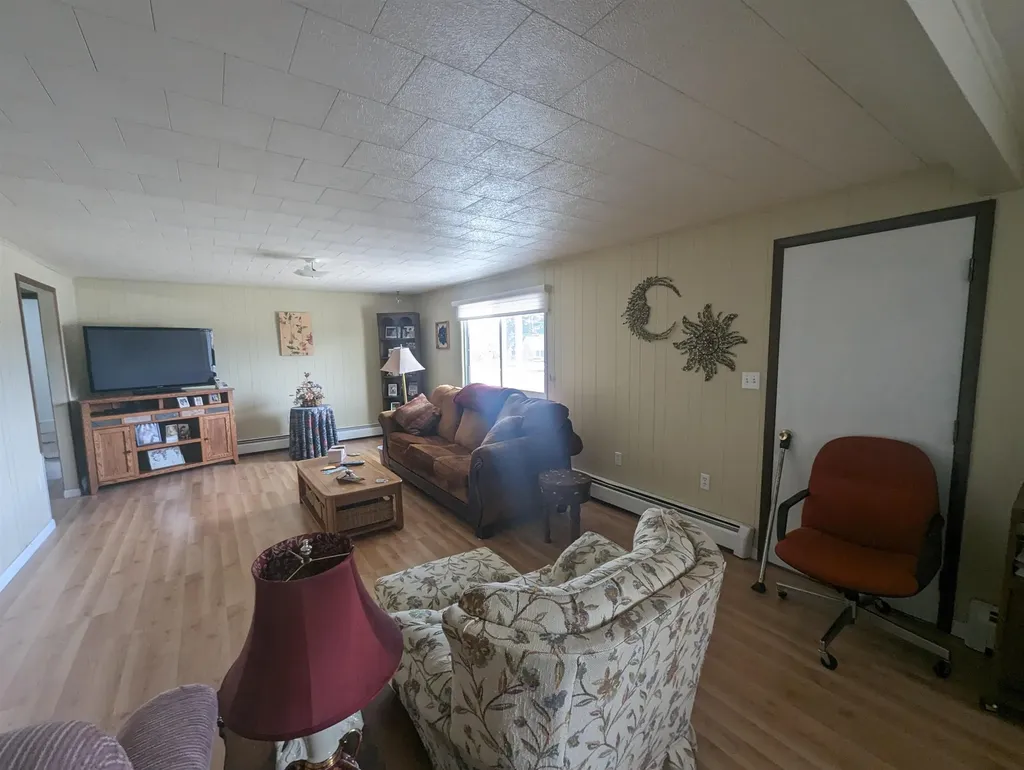 211 E Huron Road Au Gres Township MI 48703