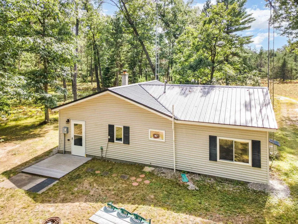 4736 Sparton Road Grant Township MI 48748