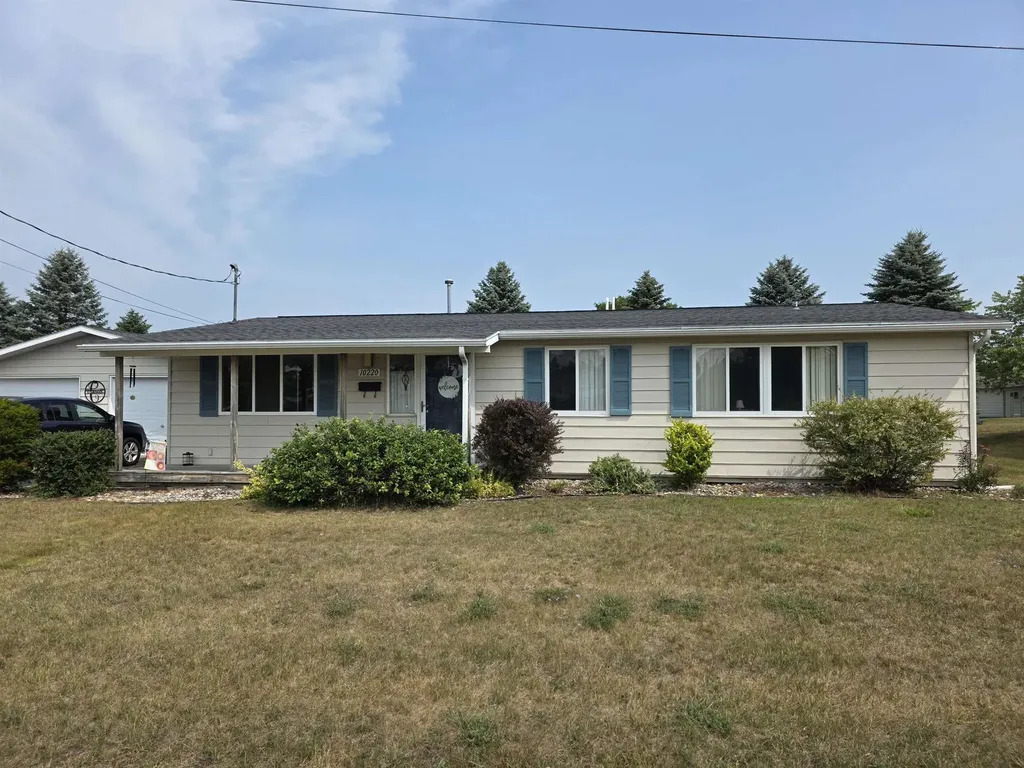 10220 Tennessee Street Oscoda Charter Township MI 48750
