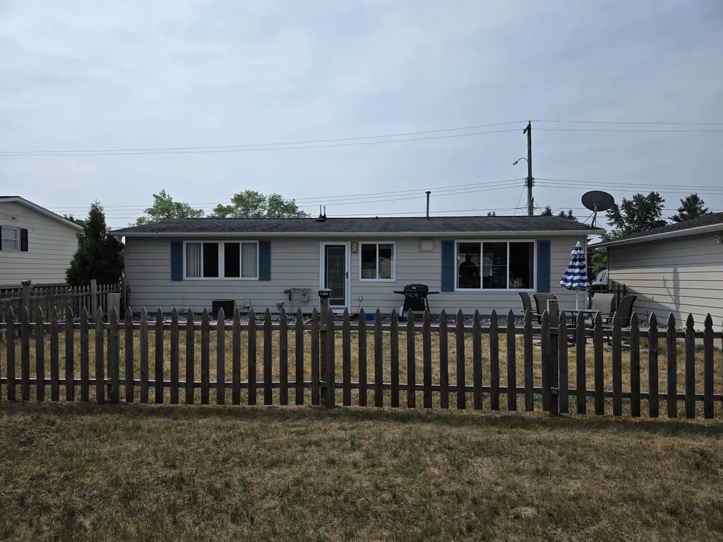 10220 Tennessee Street Oscoda Charter Township MI 48750