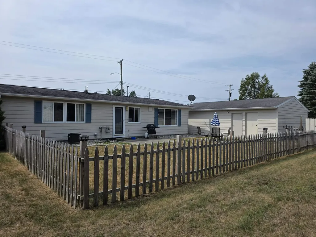 10220 Tennessee Street Oscoda Charter Township MI 48750