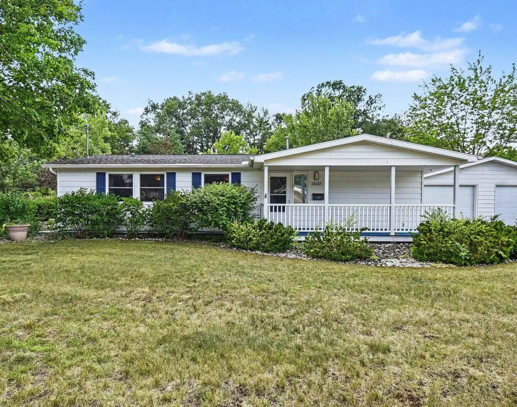 10609 Bissonette Drive Oscoda Charter Township MI 48750