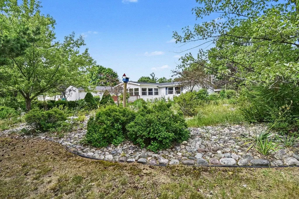 10609 Bissonette Drive Oscoda Charter Township MI 48750