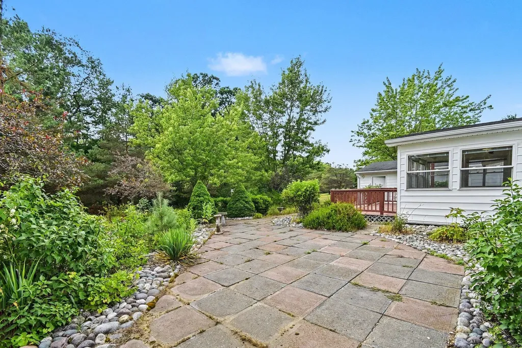 10609 Bissonette Drive Oscoda Charter Township MI 48750