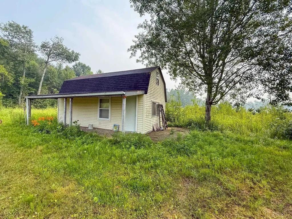 000 Owl Drive Roscommon Township MI 48629