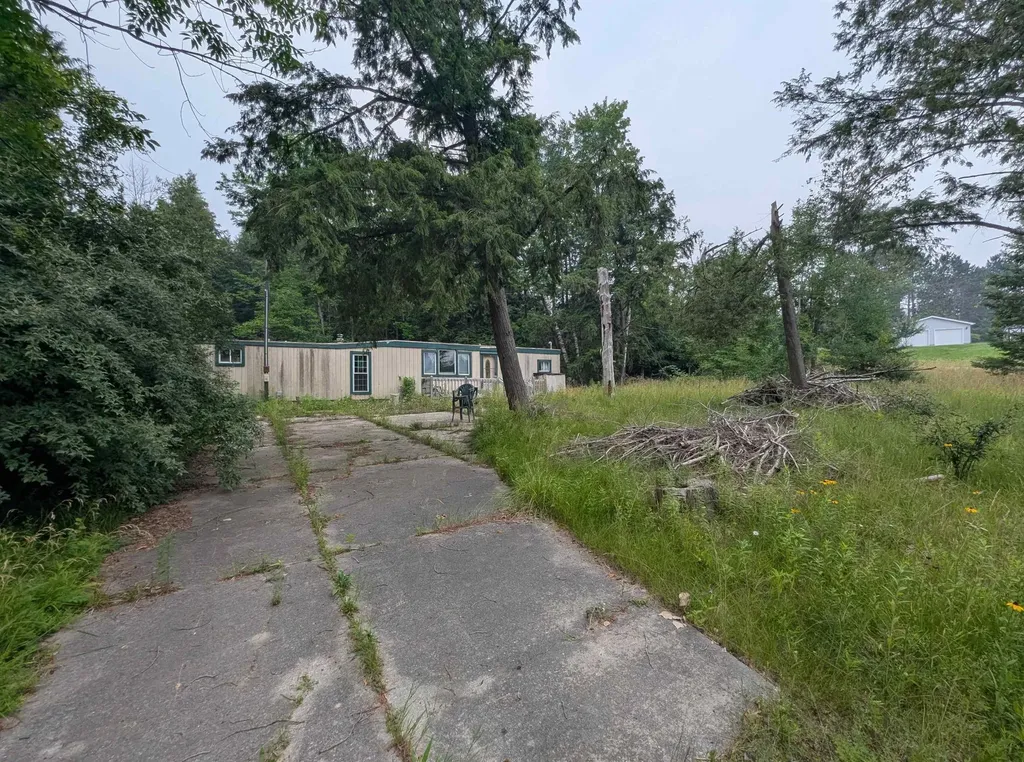4192 Highbanks Drive Deep River Township MI 48749