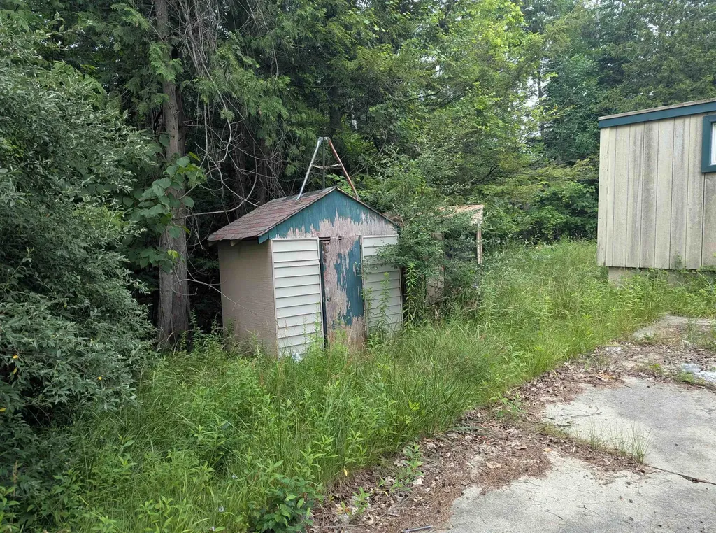 4192 Highbanks Drive Deep River Township MI 48749
