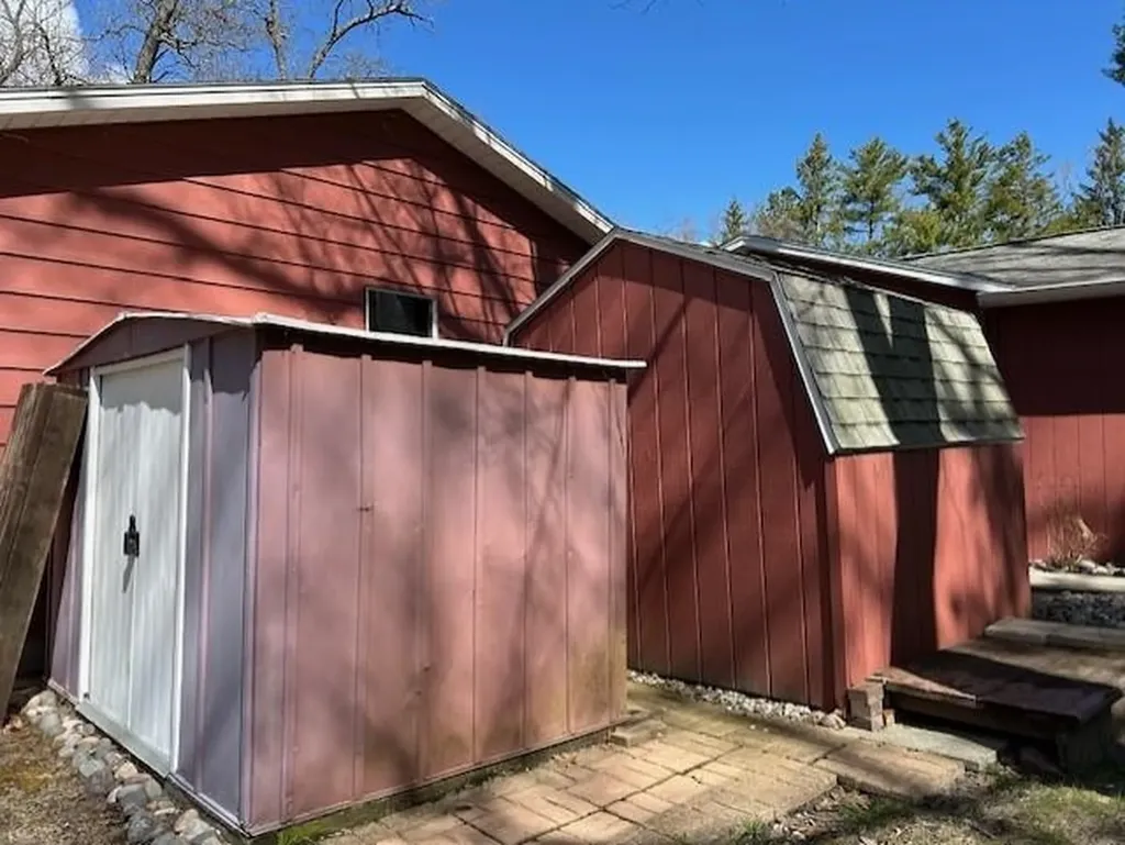 7468 E Cedar Lake Drive Oscoda Charter Township MI 48738