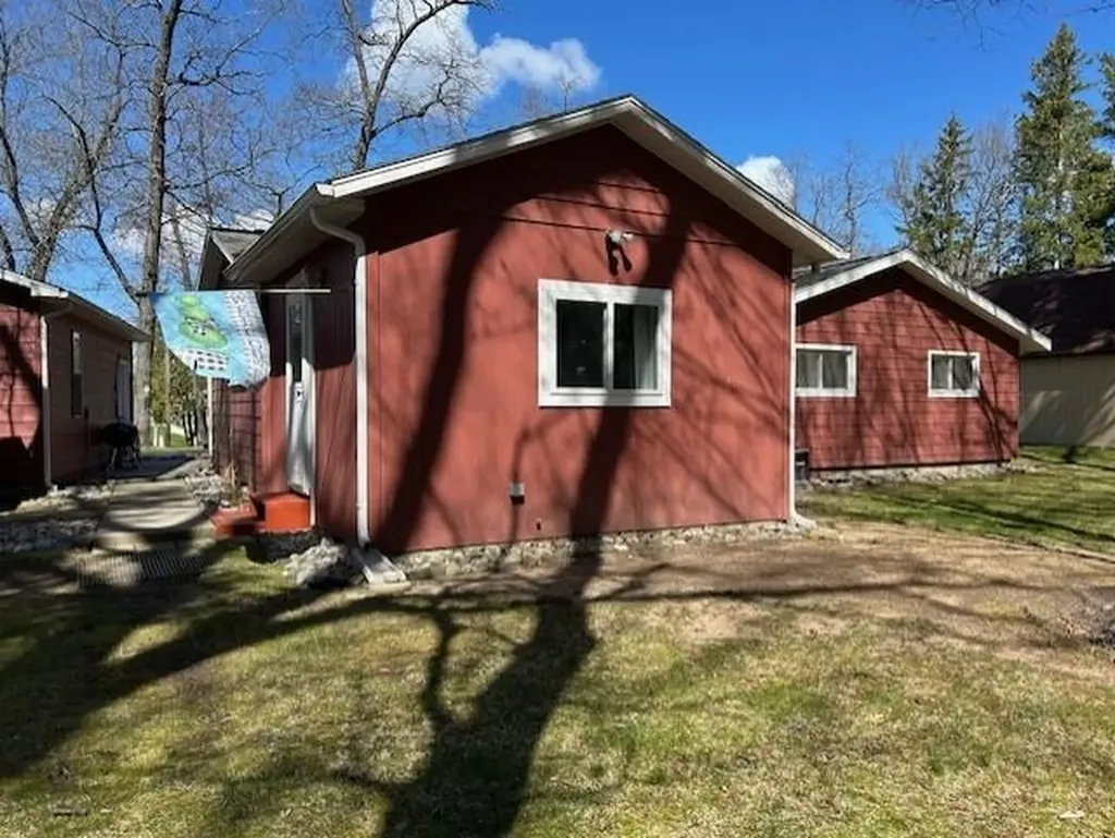 7468 E Cedar Lake Drive Oscoda Charter Township MI 48738