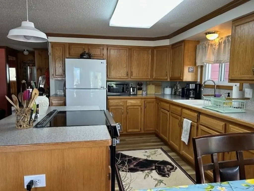 7468 E Cedar Lake Drive Oscoda Charter Township MI 48738