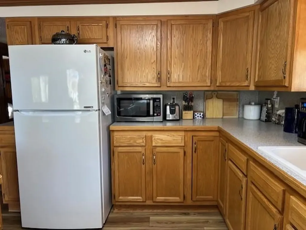 7468 E Cedar Lake Drive Oscoda Charter Township MI 48738