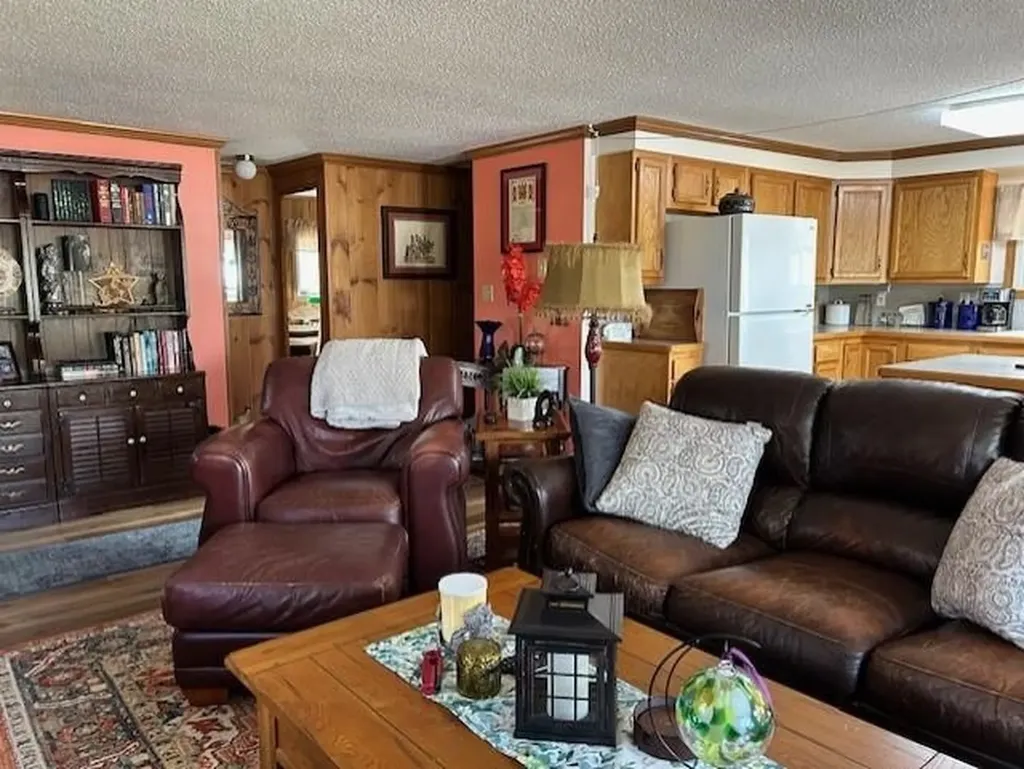 7468 E Cedar Lake Drive Oscoda Charter Township MI 48738