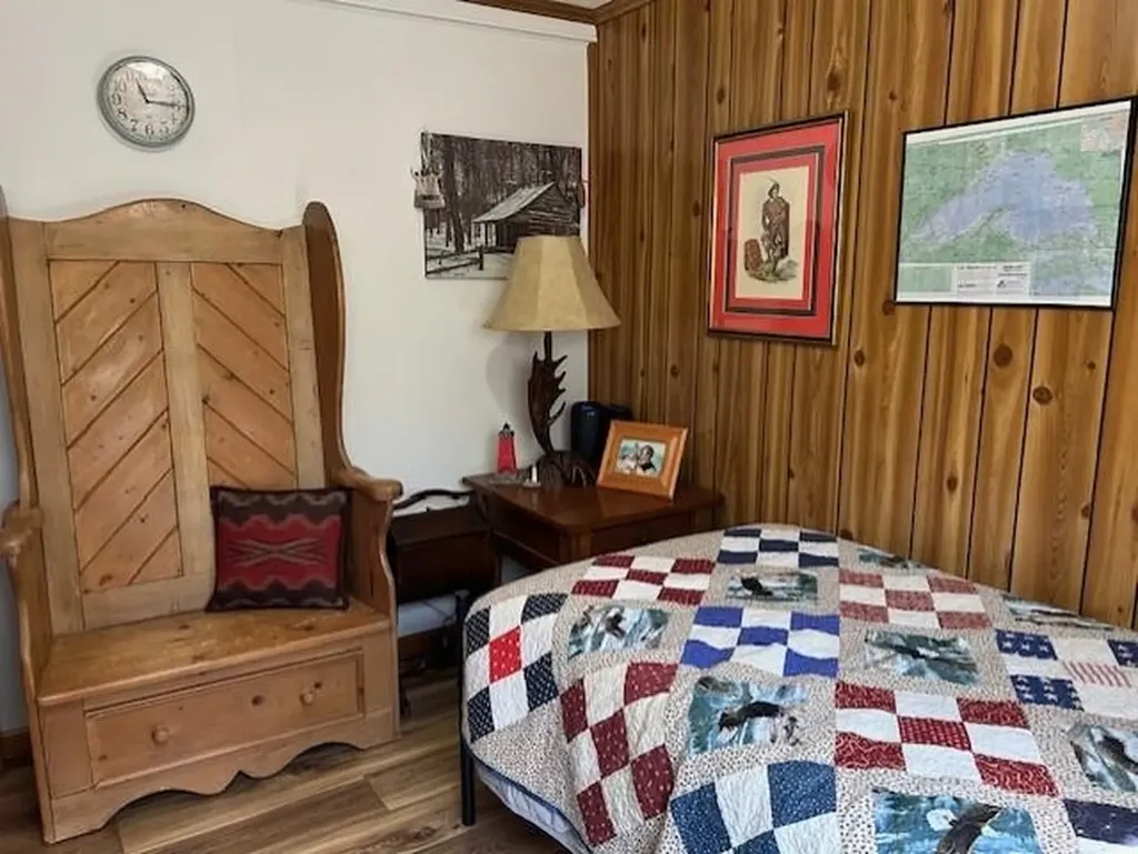 7468 E Cedar Lake Drive Oscoda Charter Township MI 48738