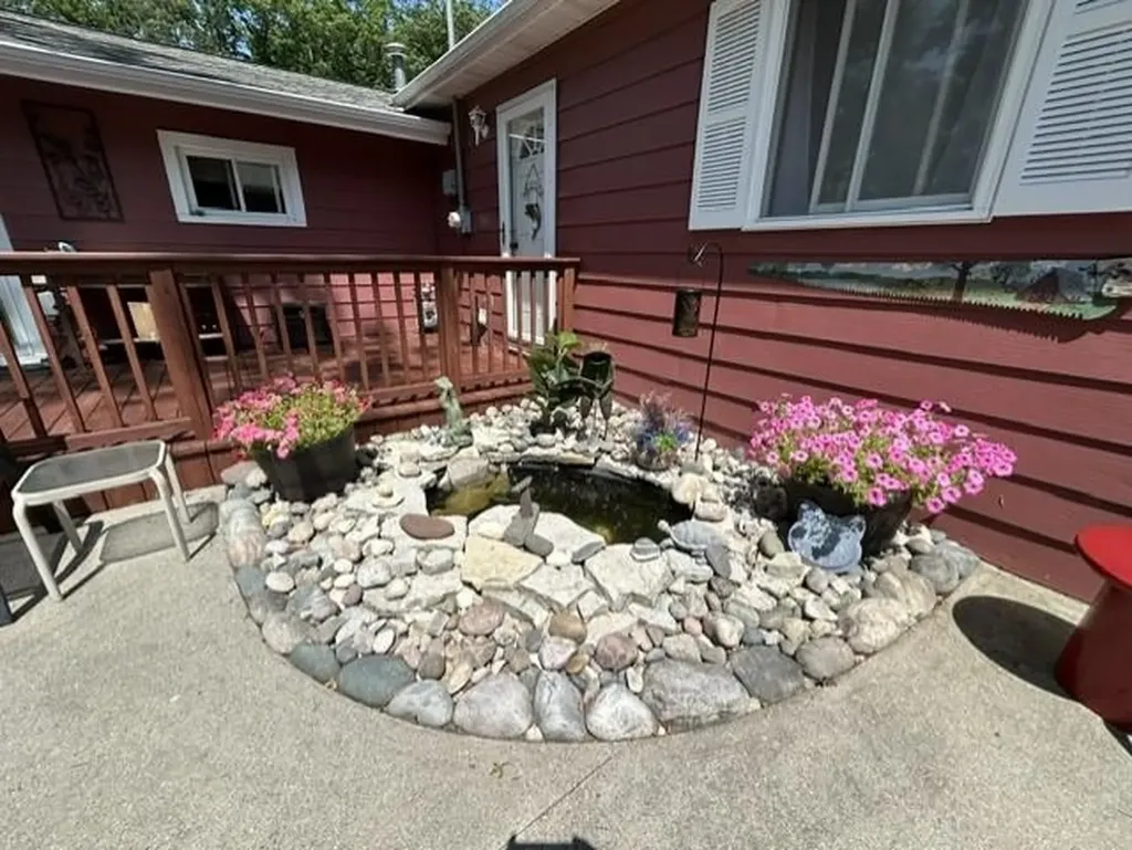 7468 E Cedar Lake Drive Oscoda Charter Township MI 48738