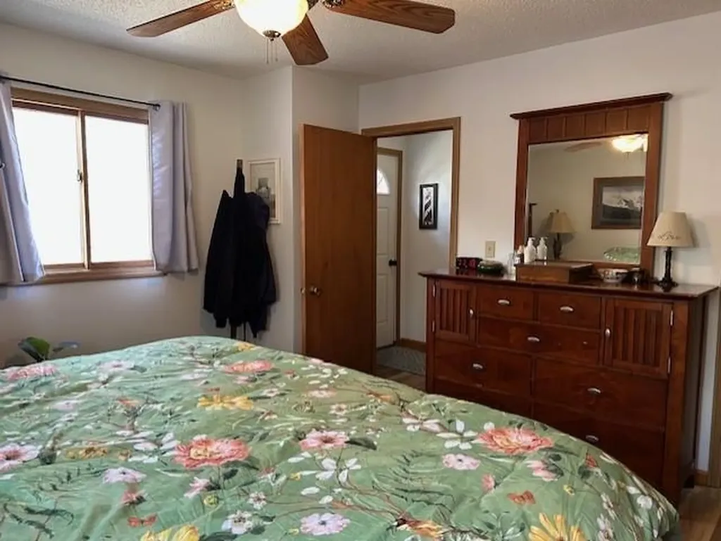 7468 E Cedar Lake Drive Oscoda Charter Township MI 48738