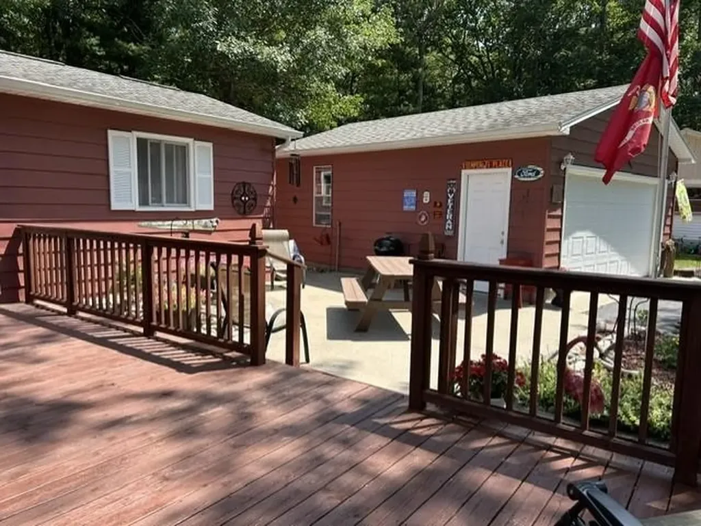 7468 E Cedar Lake Drive Oscoda Charter Township MI 48738