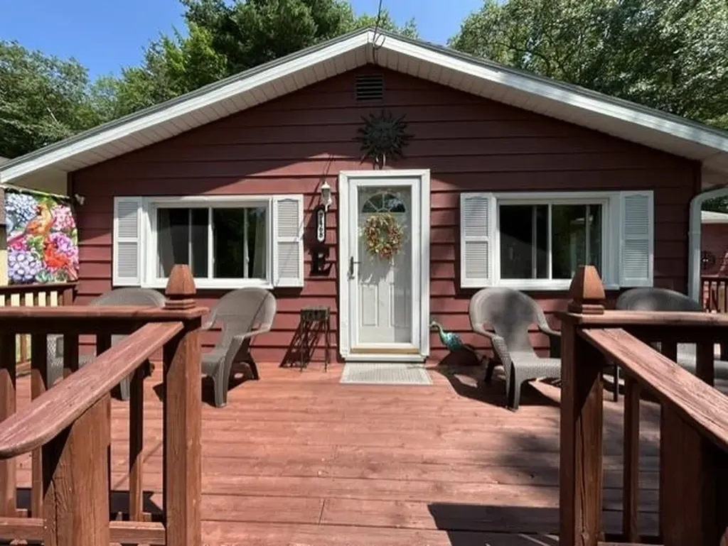 7468 E Cedar Lake Drive Oscoda Charter Township MI 48738
