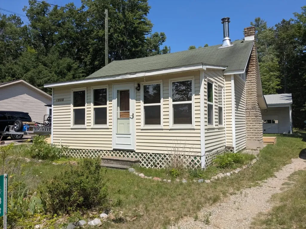 4888 Franklin Kokosing Road Plainfield Township MI 48739