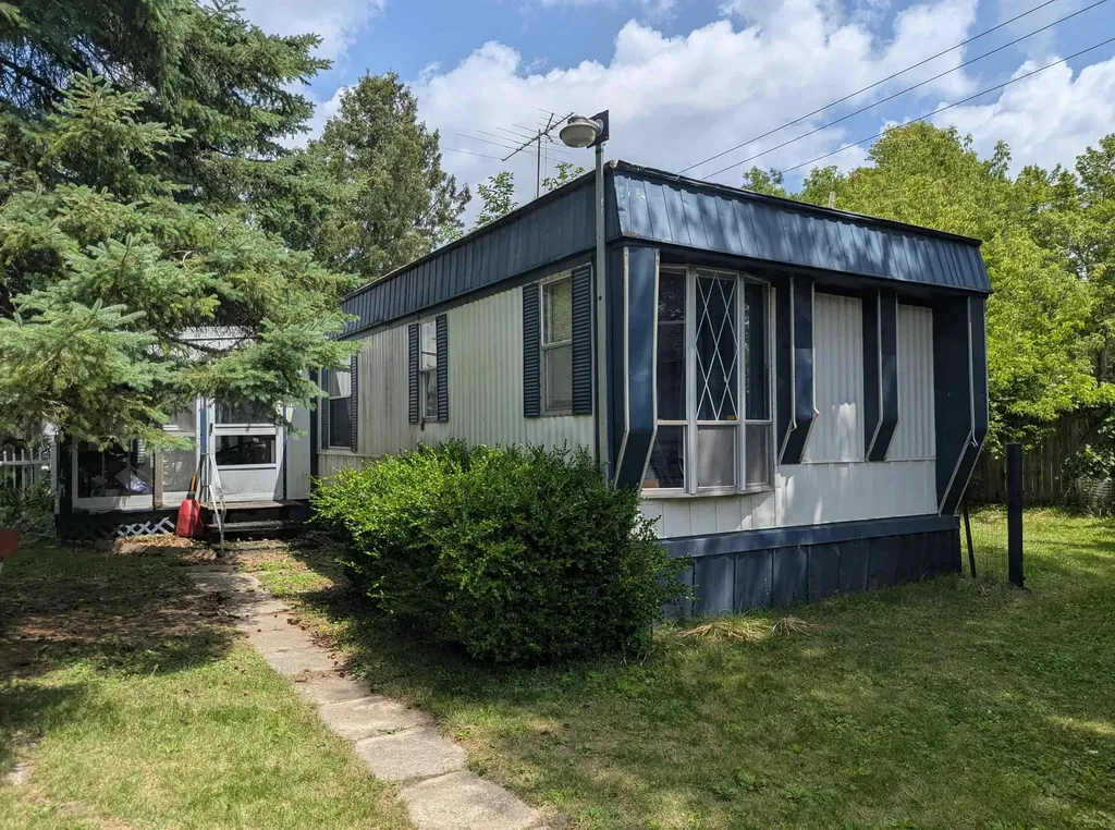 3525 East City Limits Road Standish Township MI 48658