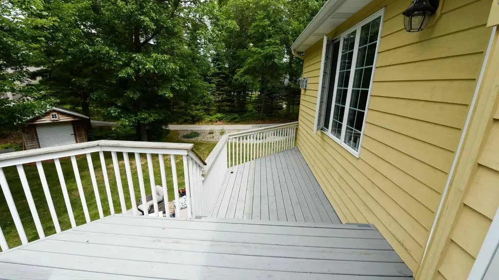 7021 Lakewood Drive Oscoda Charter Township MI 48750