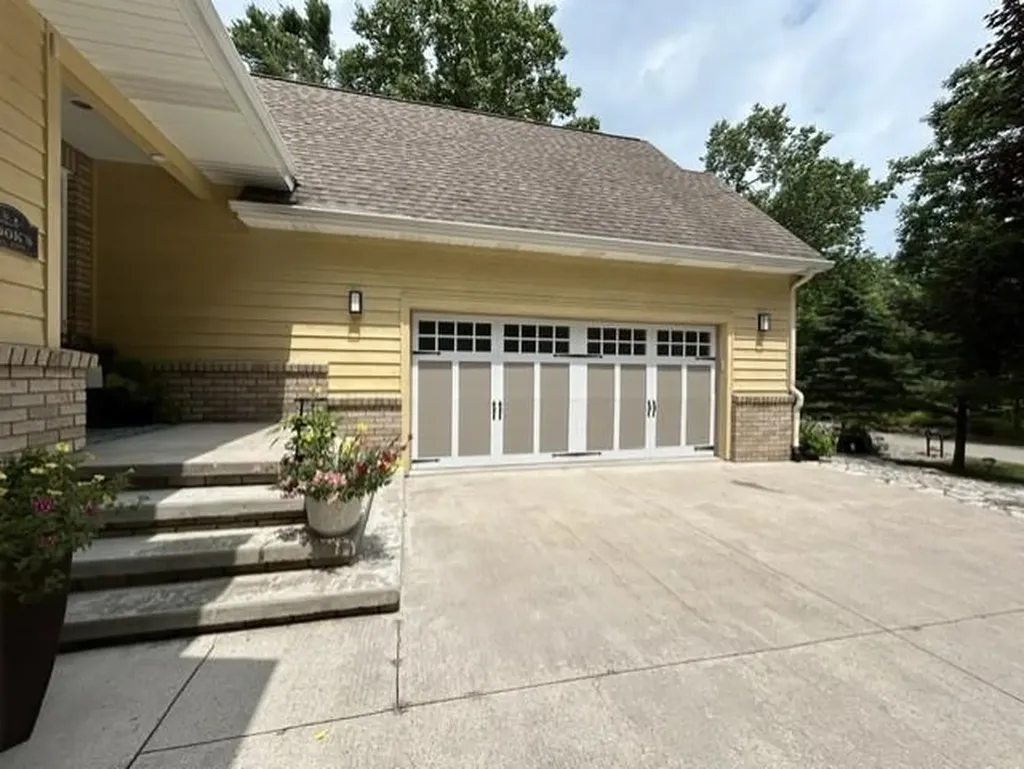 7021 Lakewood Drive Oscoda Charter Township MI 48750