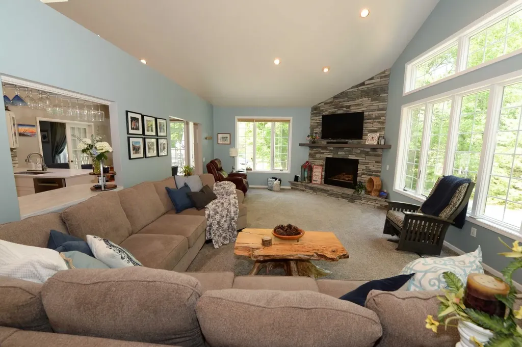 7021 Lakewood Drive Oscoda Charter Township MI 48750